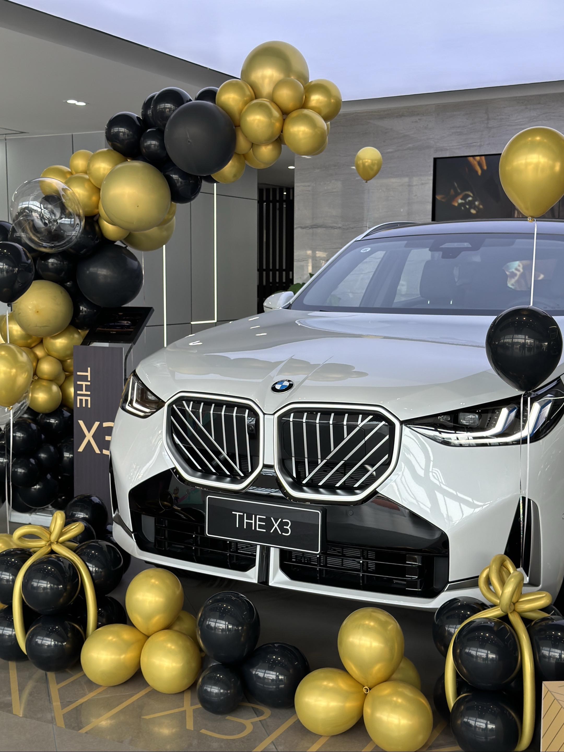 宝马X3xDrive25L M运动曜夜套装展示图1