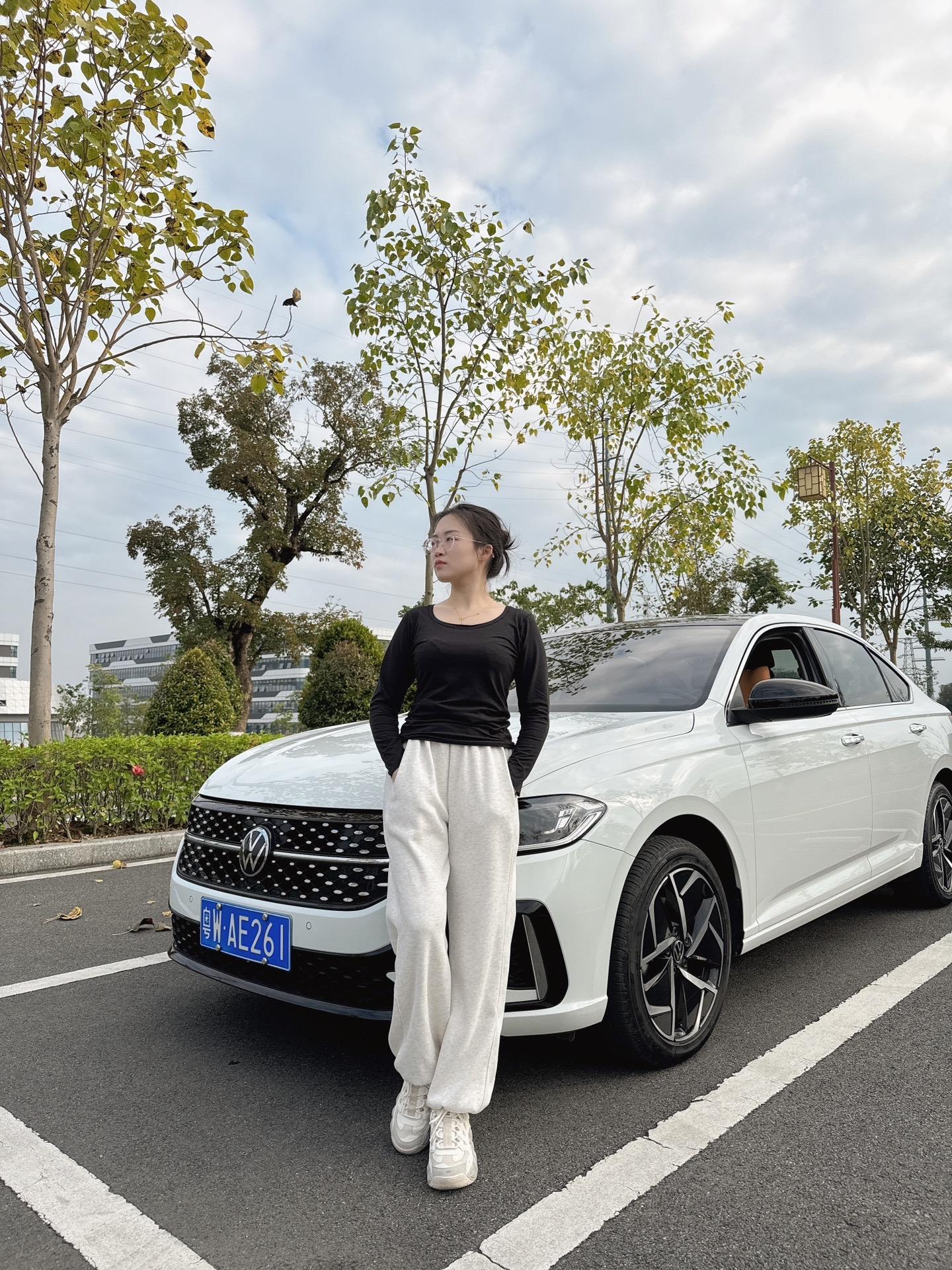 朗逸Pro 300TSI 星空智逸版展示图2